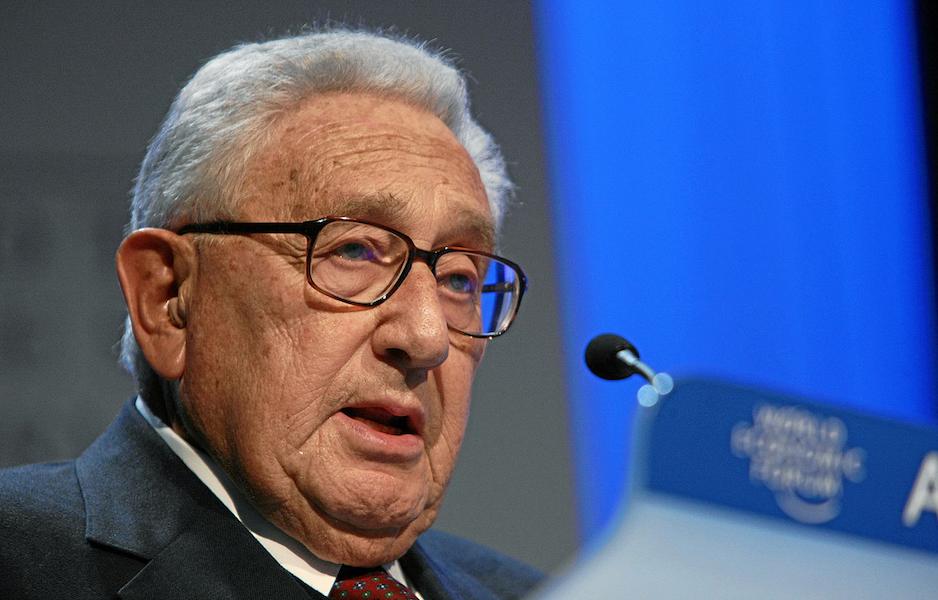 Henry Kissinger vyzval k odevzdání východních oblastí Rusku