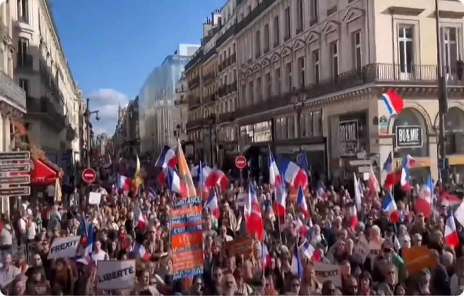 Protesty V Paříži