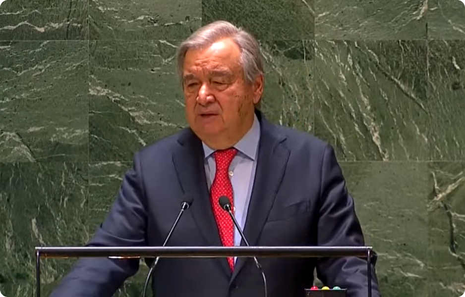 Antonio Guterres varuje před nebezpečím jaderné války