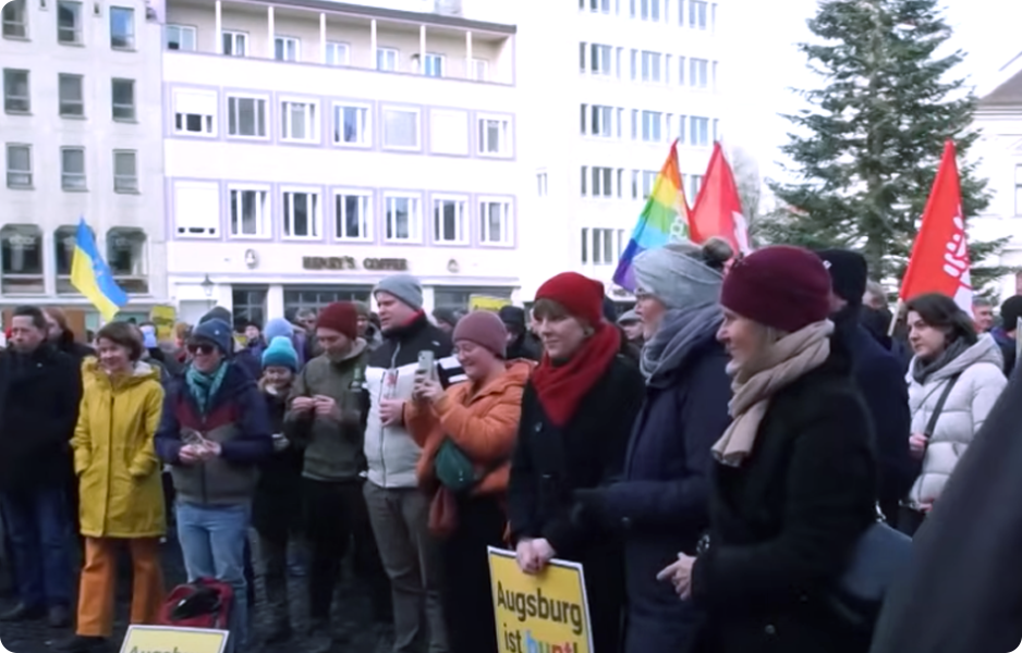 Na protipravicových demonstracích byly zakázány černé, červené a zlaté německé vlajky