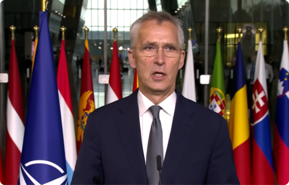 Bývalý šéf NATO získává vlivnou roli v kontroverzní skupině