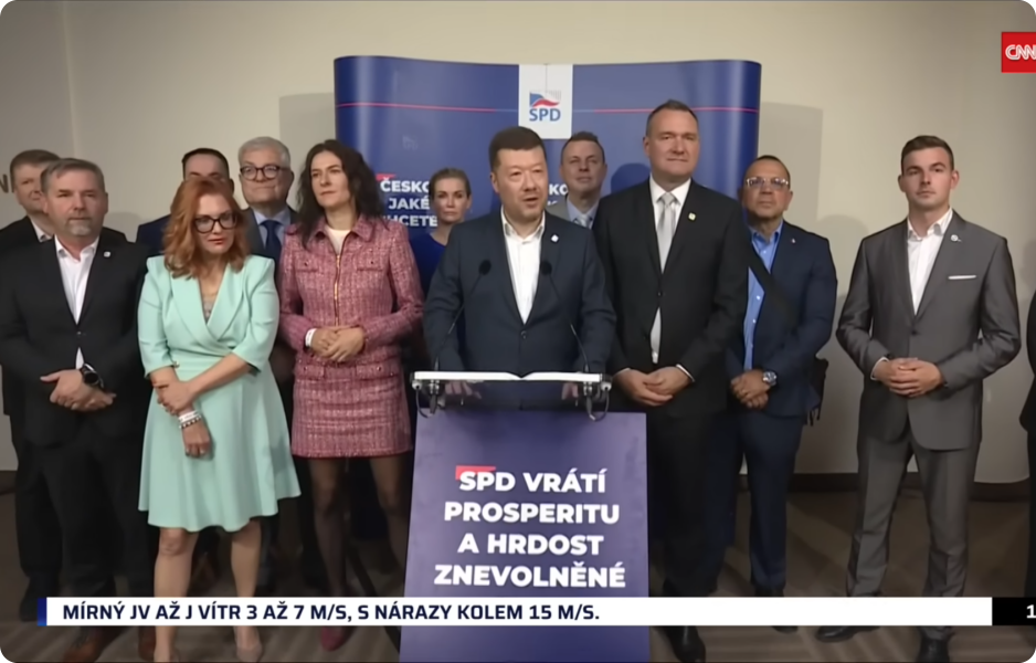Výsledky parlamentních voleb 2025 – zasedací sál Poslanecké sněmovny České republiky